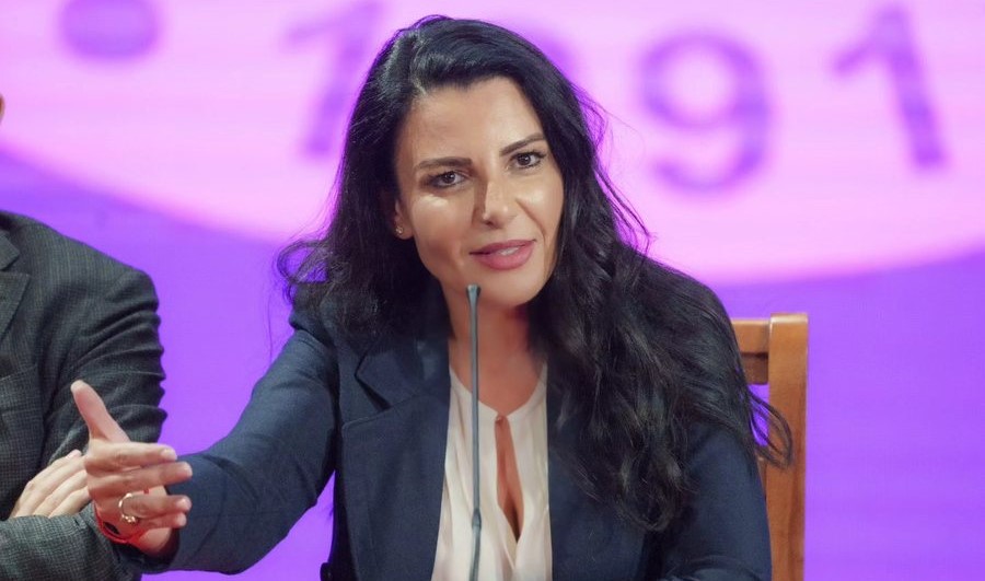 Balluku: 1500 MW nga burime të rinovueshme deri në 2030, nis edhe linja nënujore me Italinë
